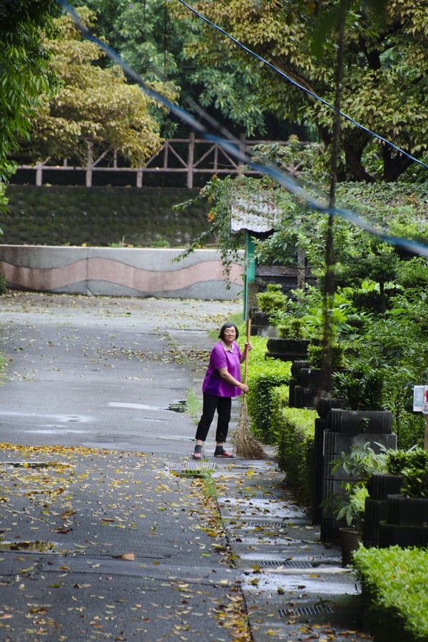 Street sweeper, Hualien, Taiwan