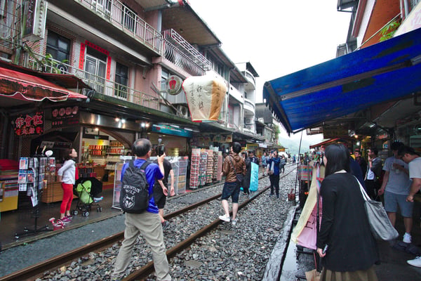 Shifen train station & lanterns flying, Shifen, Taiwan