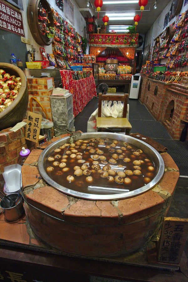 Tea egg vendor, Jiufen, Taiwan
