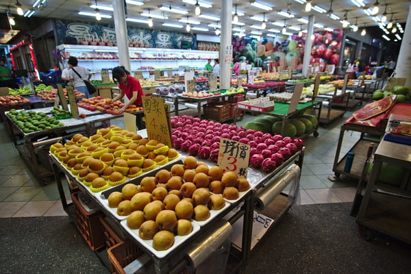 Fruit stand, Kaohsiung, Taiwan
