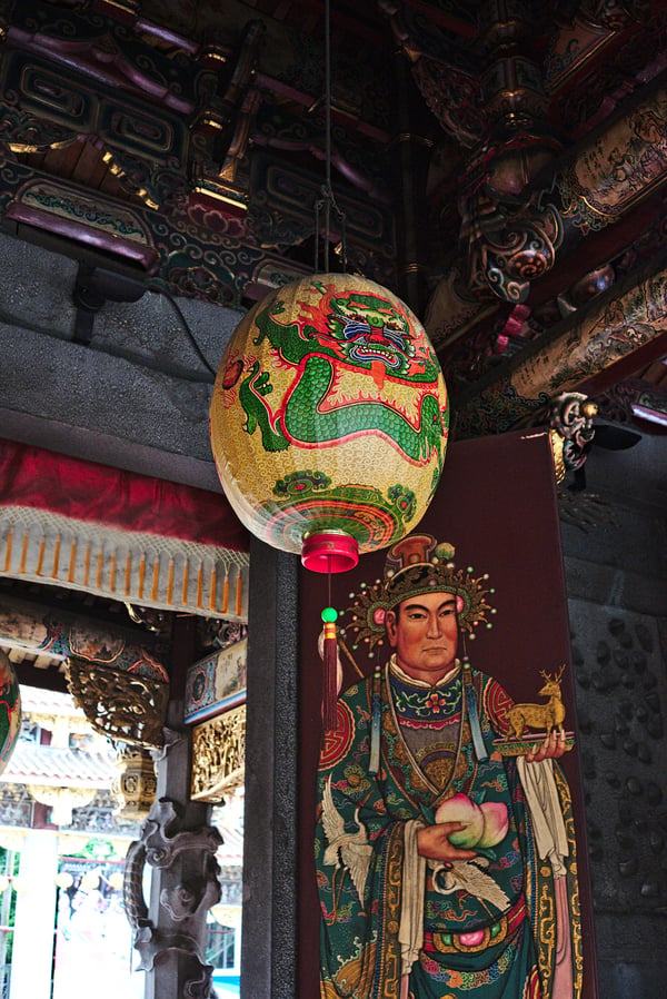 Boa’an Temple Lanterns & details- Taipei, Taiwan