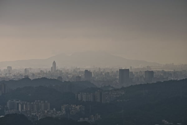 Views from Maokong gondola line, Maokong -> Taipei, Taiwan