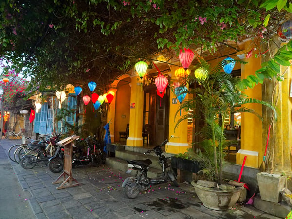 Exterior of mẹt restaurant, Hoi An, Vietnam