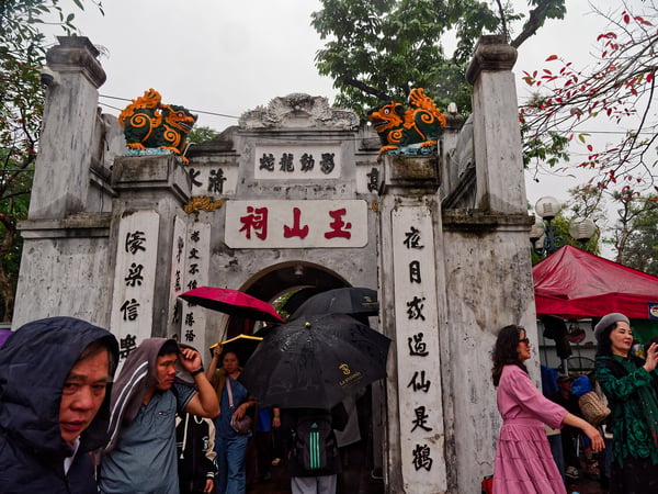 Tết celebration at the pagoda on Hoàn Kiếm Lake, Ha Noi, Vietnam
