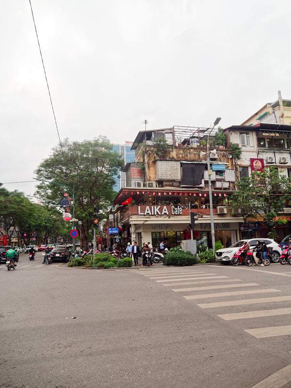 Street views walking around Ha Noi, Vietnam