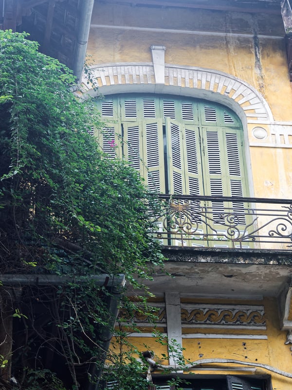 Street views, walking around Ha Noi, Vietnam