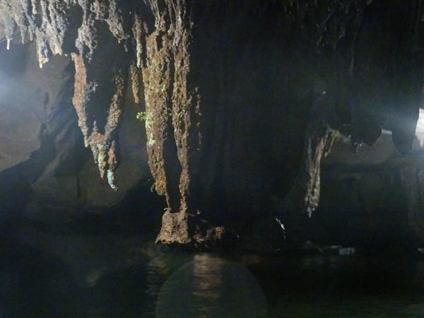 Tràng An, cliff/cave views from the boat, Ha Noi, Vietnam