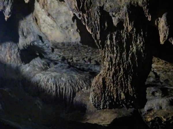 Tràng An, cliff/cave views from the boat, Ha Noi, Vietnam