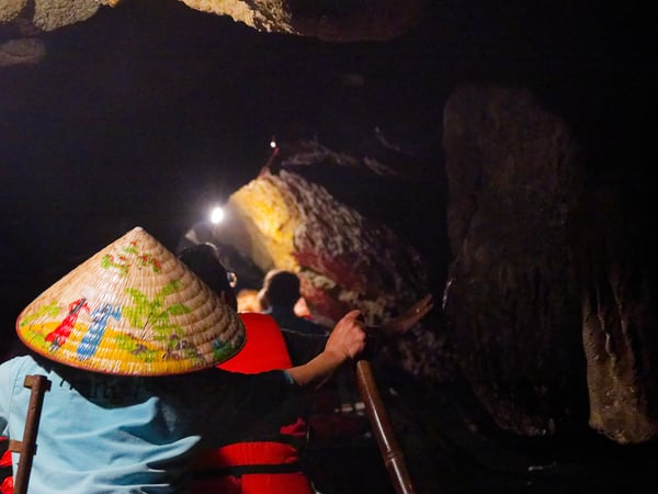Tràng An, cliff/cave views from the boat, Ha Noi, Vietnam