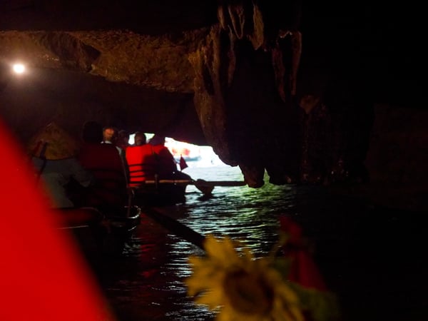 Tràng An, cliff/cave views from the boat, Ha Noi, Vietnam