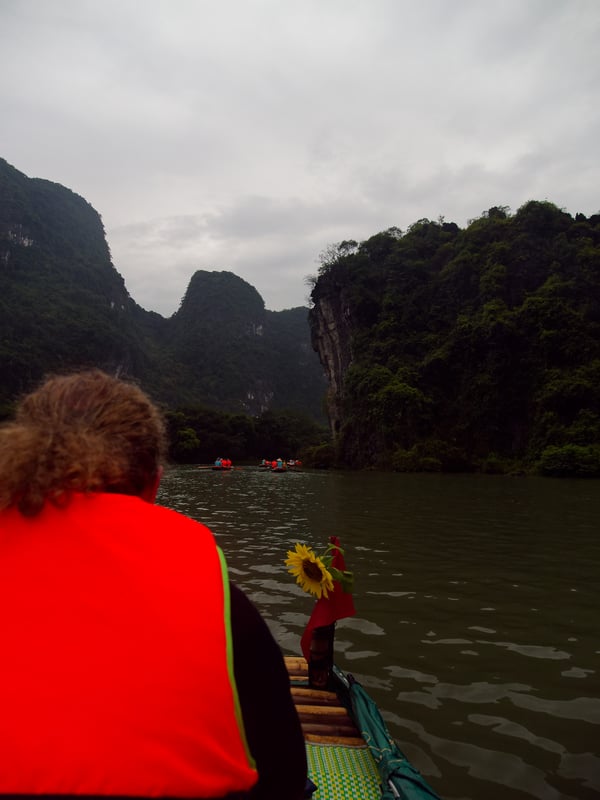 Tràng An, cliff/cave views from the boat, Ha Noi, Vietnam