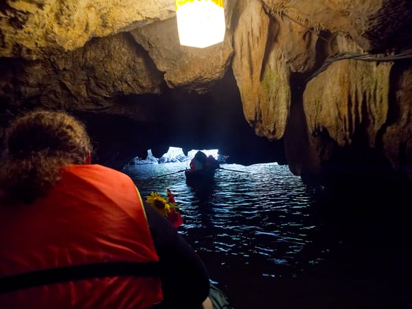 Tràng An, cliff/cave views from the boat, Ha Noi, Vietnam