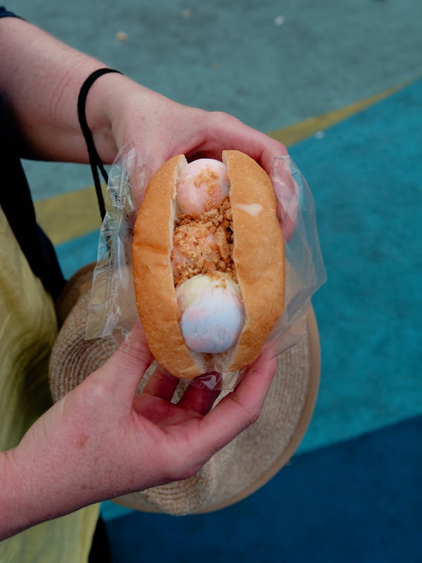 Bánh Mì Kẹp Kem (ice cream sandwich) with vanilla/pineapple/durian ice cream, Bến Thành Market, Ho Chi Min City, Vietnam